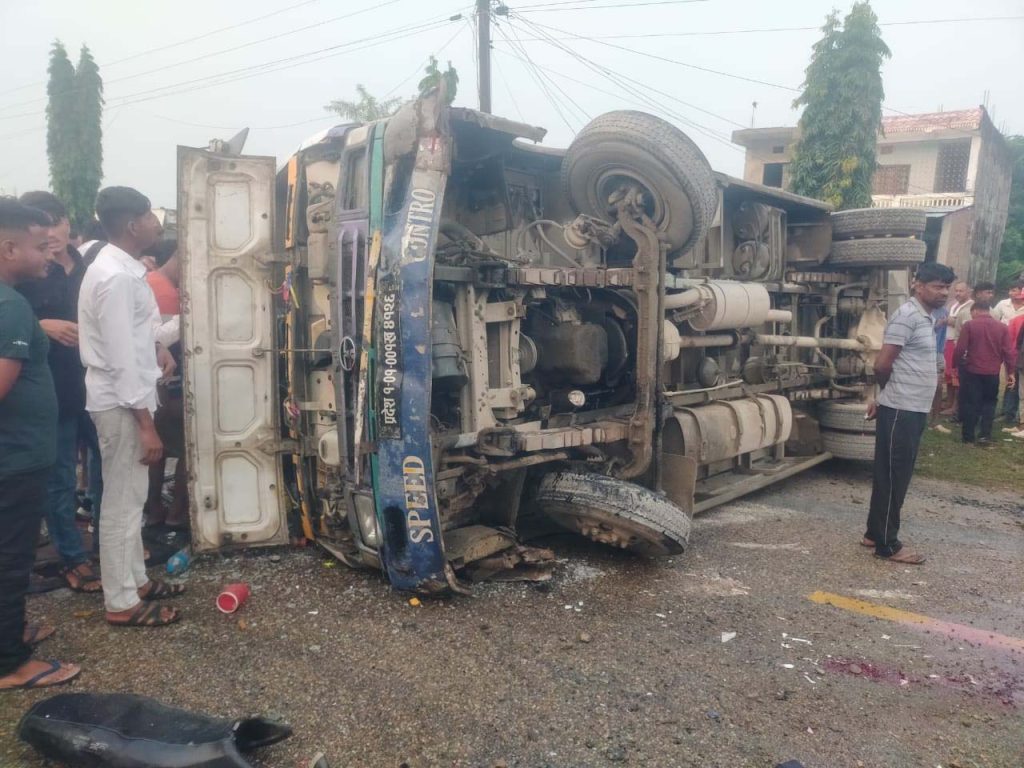 बरमझीयामा भिसन सडक दुर्घटना,एक जनाको घटनास्थलमै मृत्यू