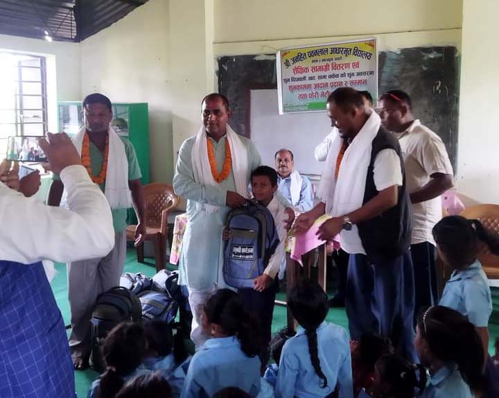 जनहित पवनलाल विद्यालयमा शुभकामना तथा फेरी भेटेला कार्यक्रम सम्पन्न