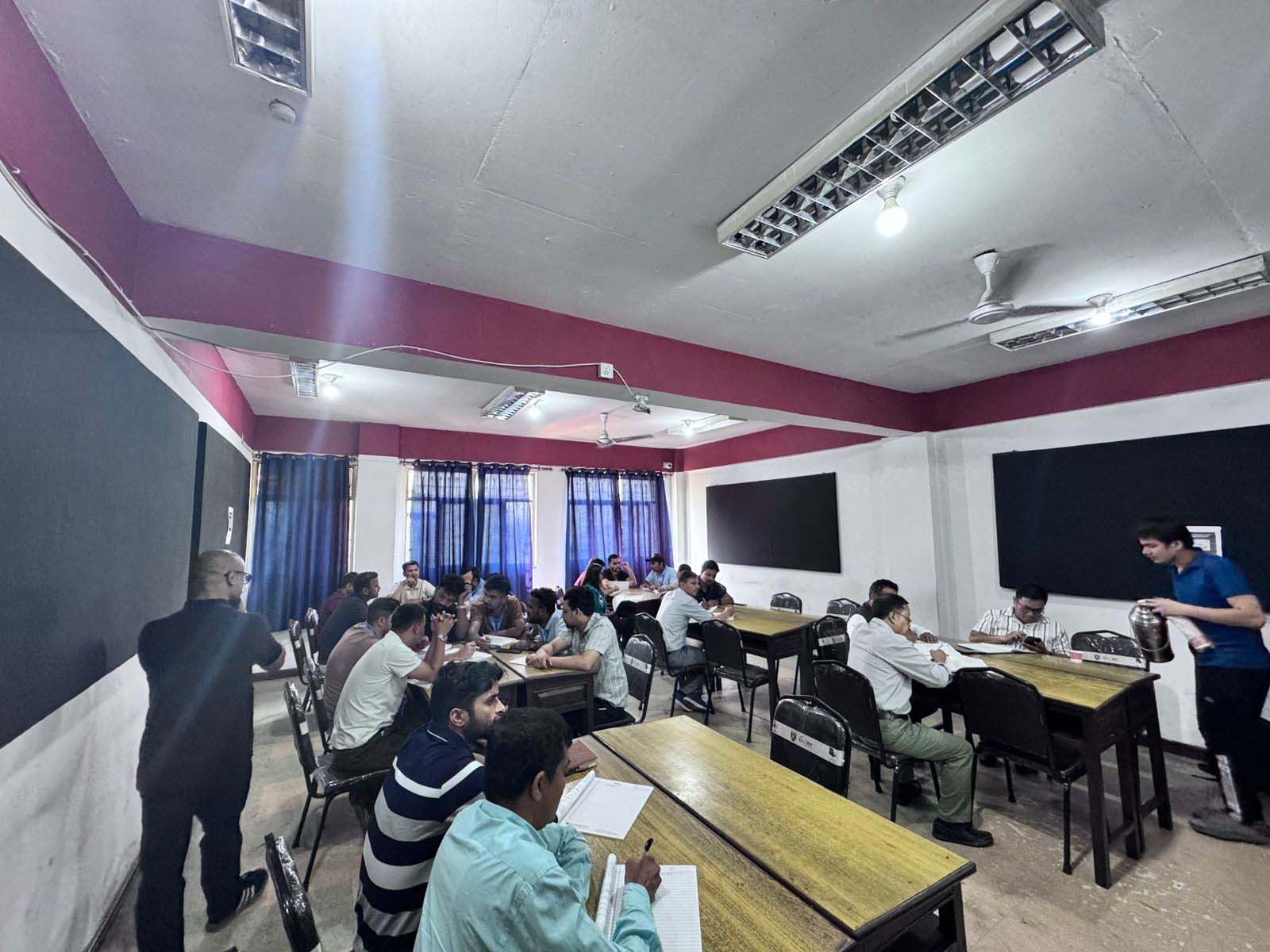 एभरेष्ट इन्जिनियरिङ कलेजमा शिक्षण विधि तालिम सम्पन्न