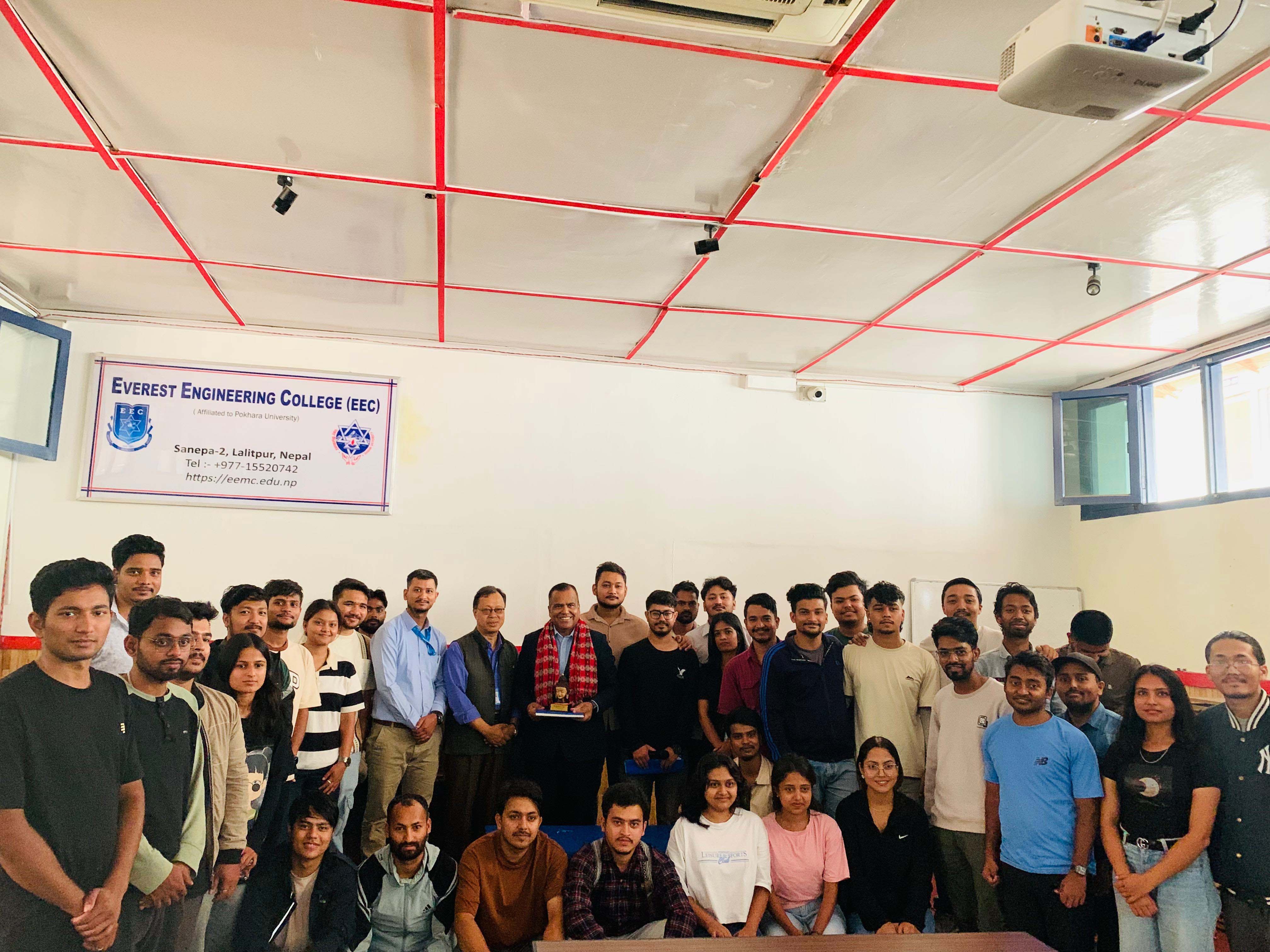 एभरेष्ट इन्जिनियरिङ कलेजमा इन्जिनियरिङ नेतृत्वबारे विशेष छलफल सम्पन्न