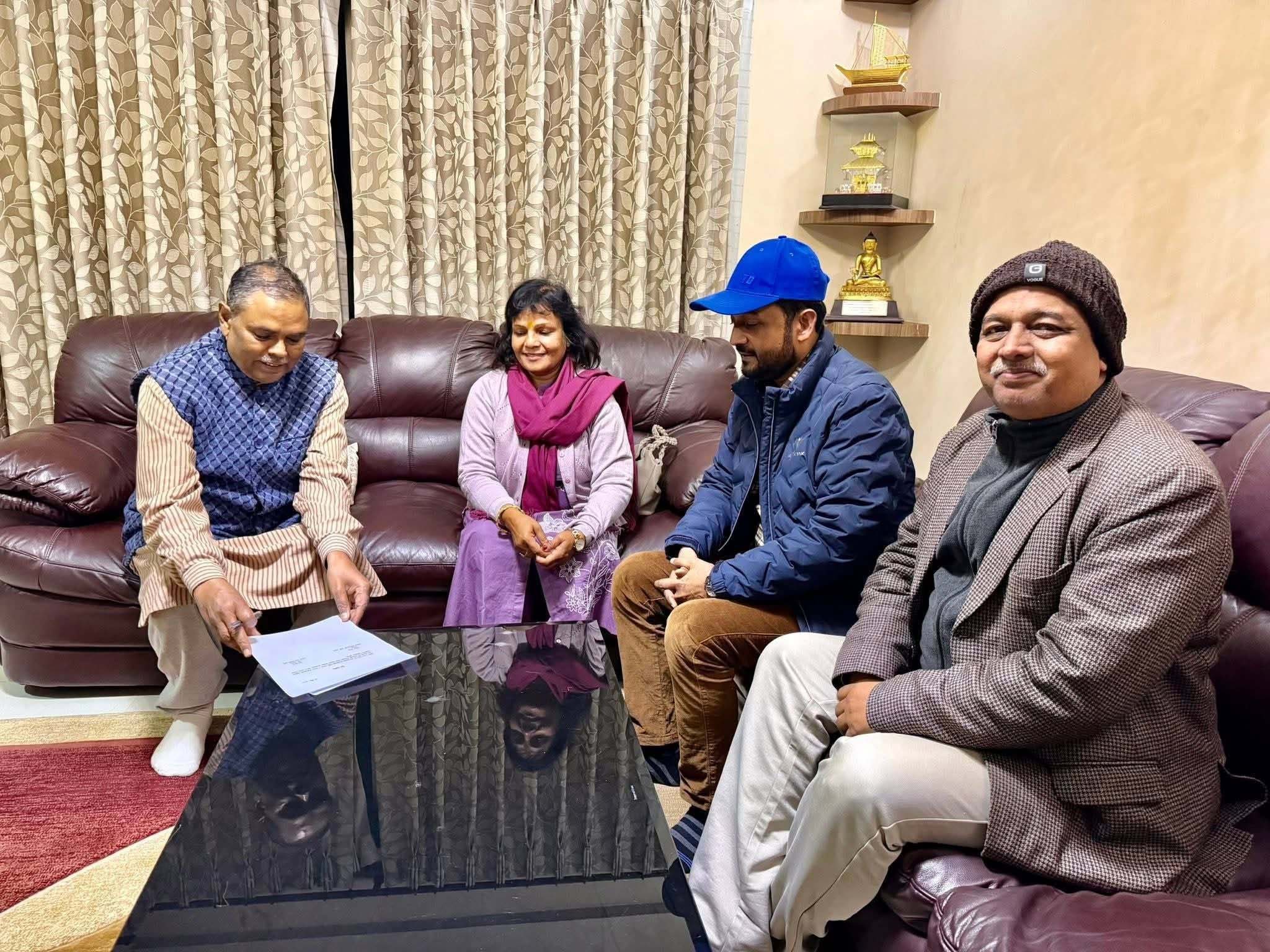 रेणु र प्रदीपले छोडे जसपा नेपाल, उपेन्द्र यादवसँग एकता