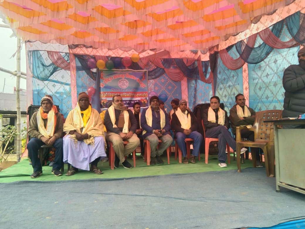 एमबिबिएसको छात्रवृत्तिमा नाम निकाल्न सफल दलित विद्यार्थी दासलाई मधेश न्युज द्वारा सम्मान 