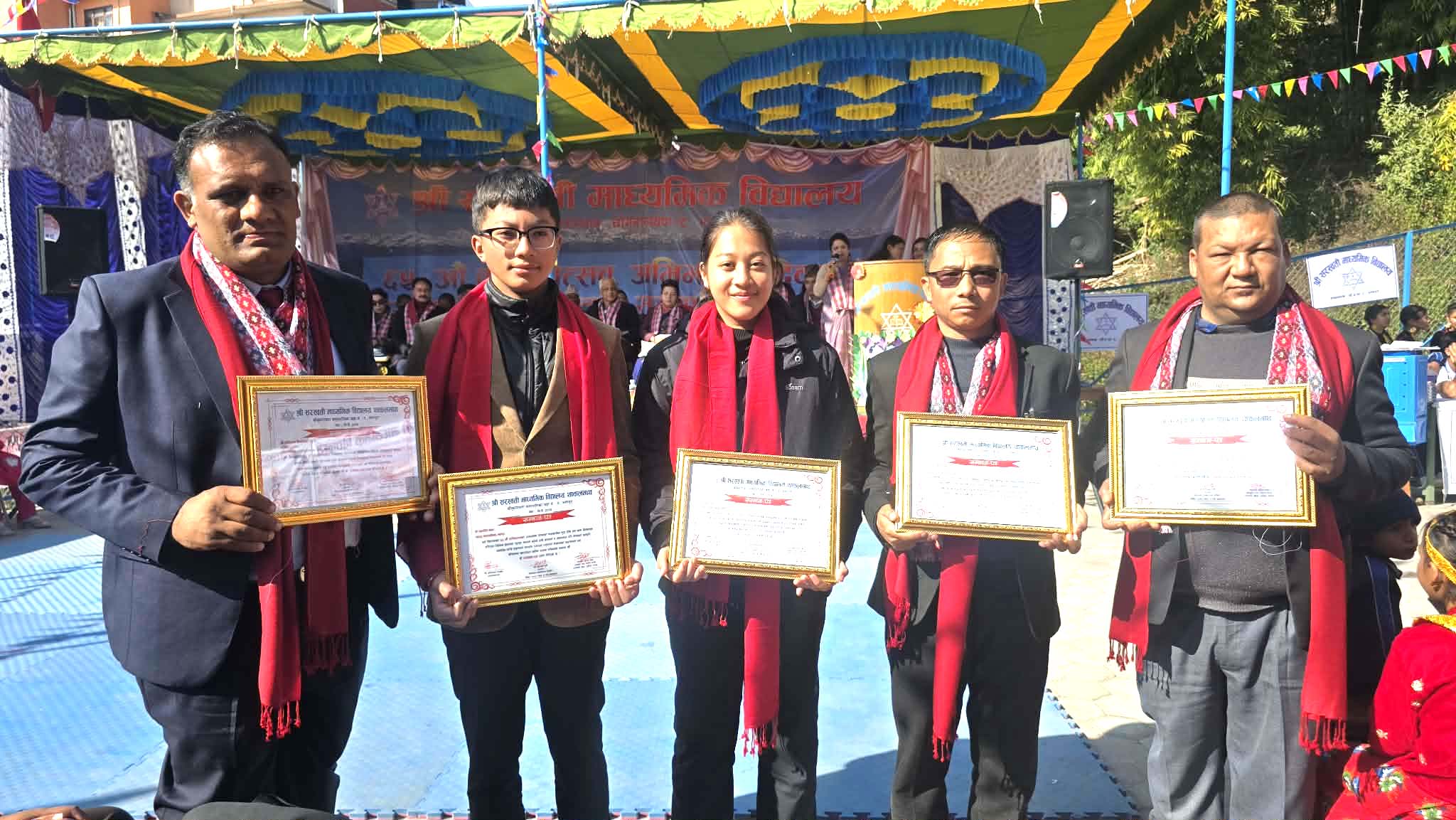 पुराना सिक्का संकलन गर्ने दाजु–बहिनी सम्मानित