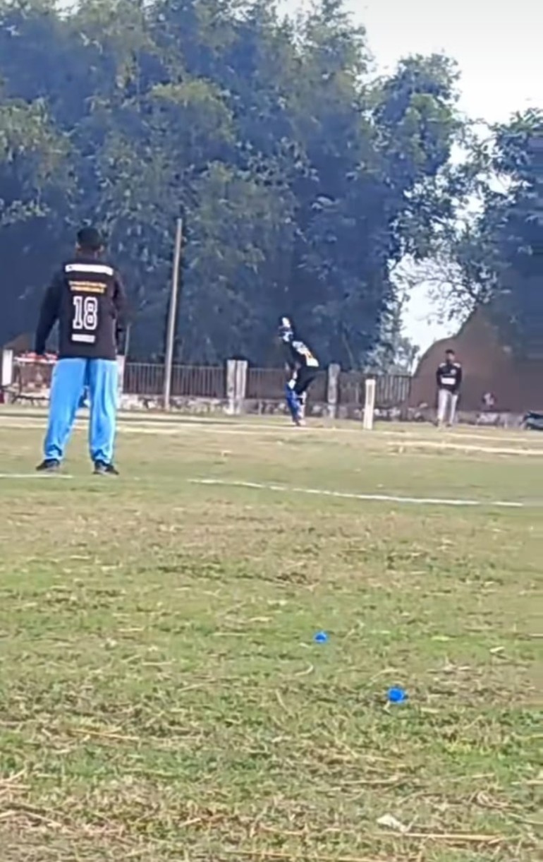 मधवापुरमा वडा स्तरीय क्रिकेट प्रतियोगिताको चौथो खेल सम्पन्न