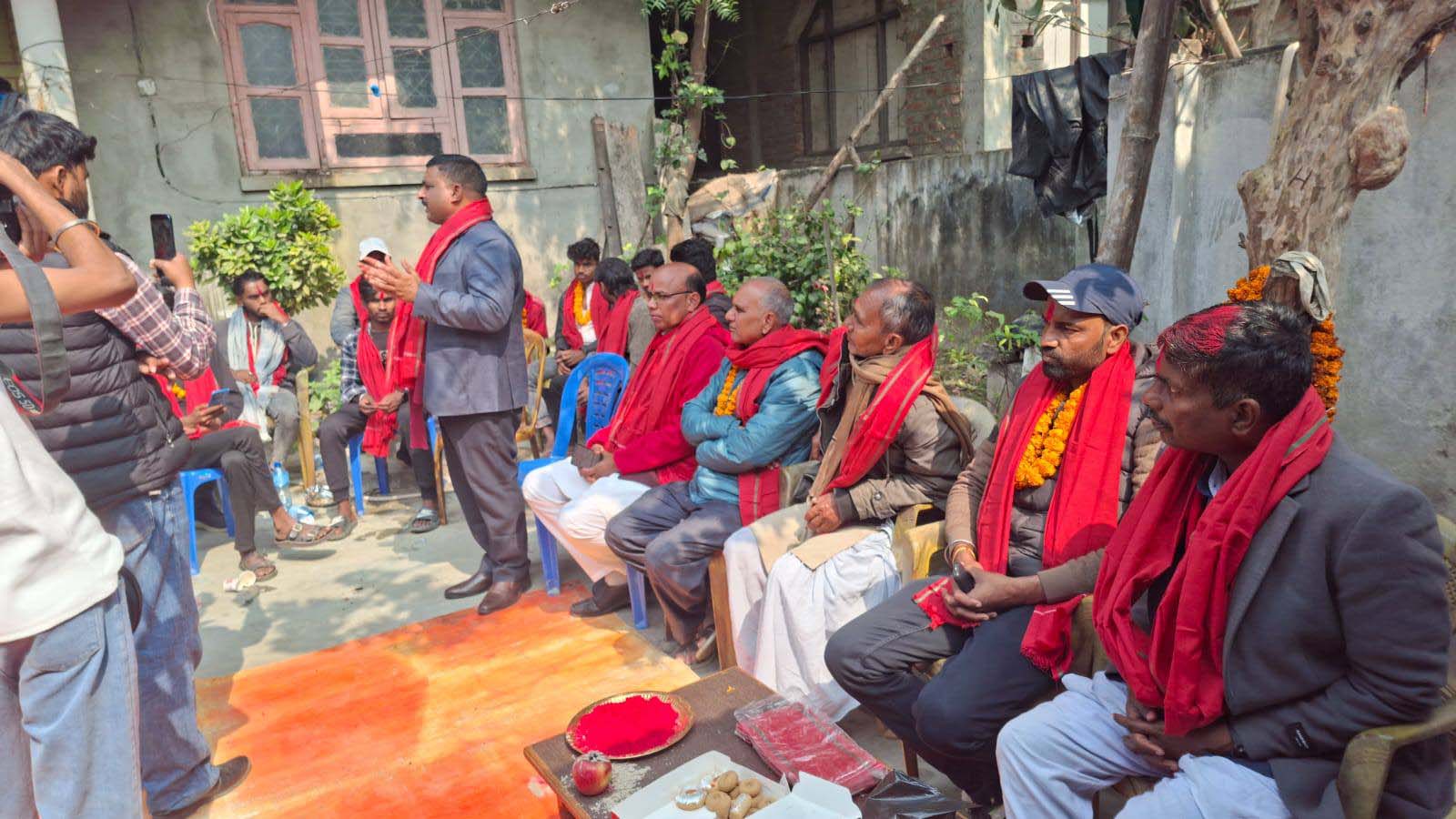 सयौँ नेता–कार्यकर्ता जनमत पार्टीमा प्रवेश