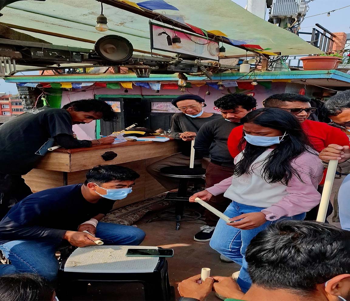 भक्तपुरमा बाँसुरी निर्माण कार्यशाला सम्पन्न, परम्परा र आधुनिकताको संयोजनमा जोड