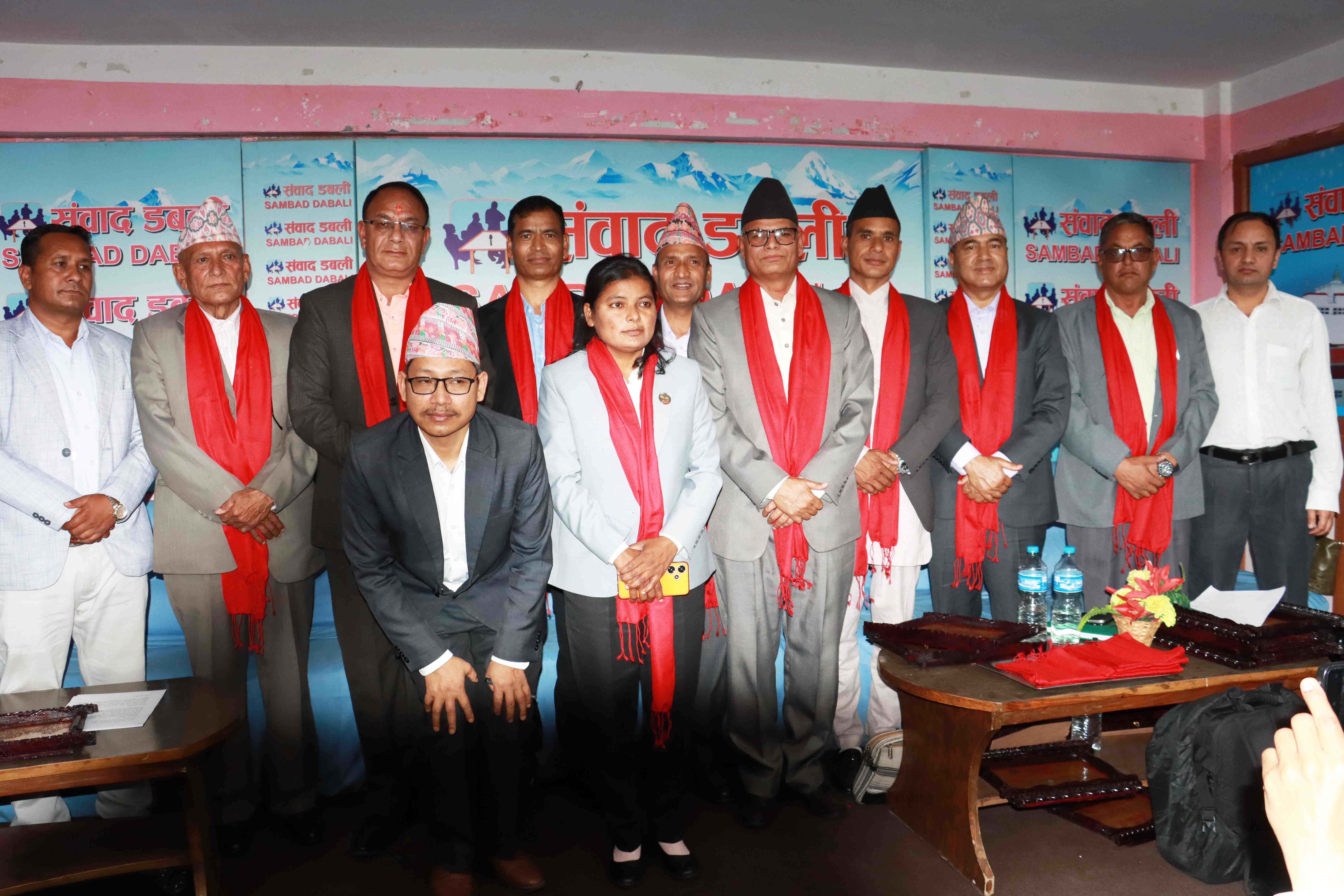 कर्णालीका सांसदलाई सम्मान, जनताका मुद्दा संसदमा उठाउने प्रतिबद्धता